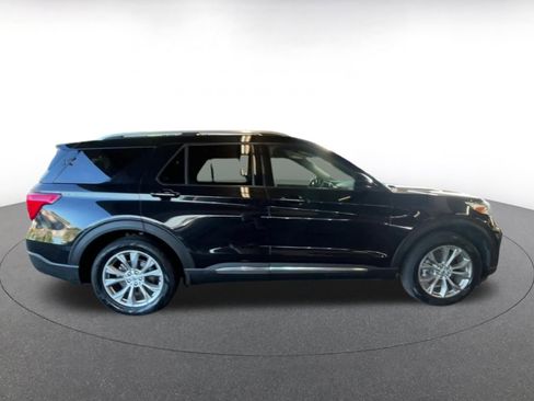 Used 2023 Ford Explorer Limited image 11