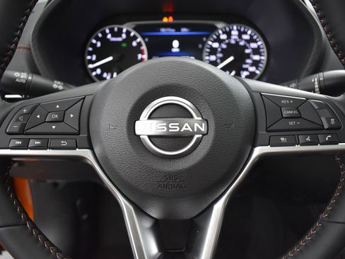 New 2025 Nissan Sentra SR w/ SR Premium Package image 28