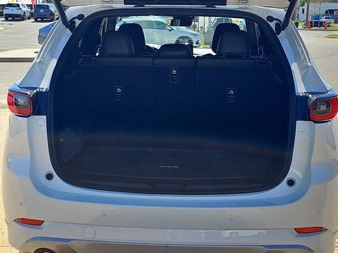 Used 2025 MAZDA CX-5 Signature image 14