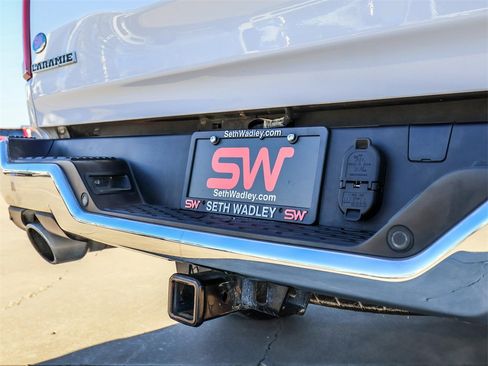 Used 2025 RAM 1500 Laramie image 10
