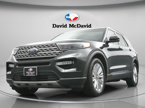 Used 2023 Ford Explorer Limited w/ Limited Technology Package RWD image 29