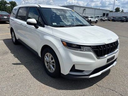 Certified 2024 Kia Carnival LX
