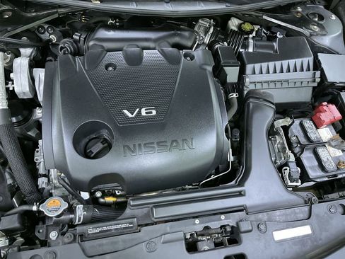 Used 2018 Nissan Maxima 3.5 S image 29