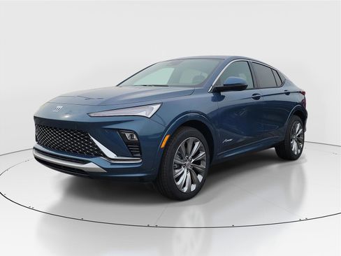New 2026 Buick Envista Avenir image 2