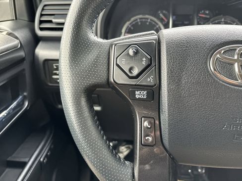 Used 2021 Toyota 4Runner Nightshade AWD/4WD image 13