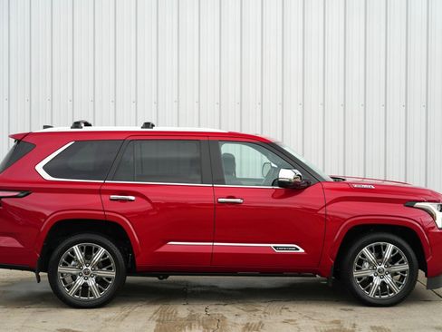 Used 2024 Toyota Sequoia Capstone image 58