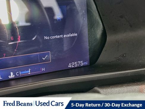Used 2024 Chevrolet Colorado Trail Boss w/ Technology Package AWD/4WD image 18