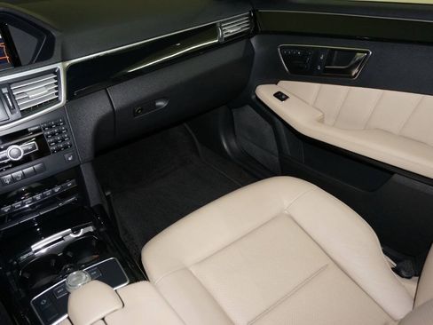 Used 2012 Mercedes-Benz E 350 Sedan image 11