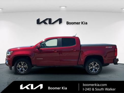 Used 2017 Chevrolet Colorado Z71 AWD/4WD image 8