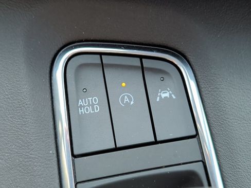 Used 2023 Cadillac Escalade Premium Luxury AWD/4WD image 44