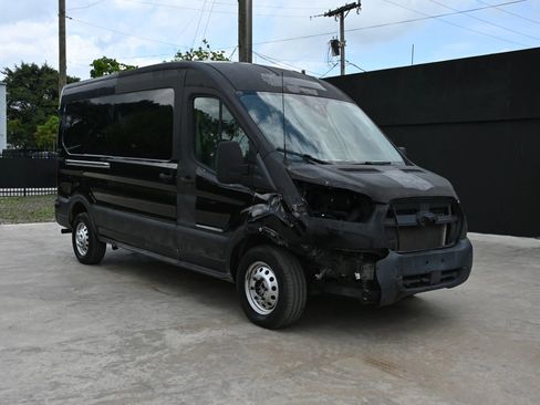 Used 2023 Ford Transit 250 Medium Roof w/ Load Area Protection Package RWD image 2