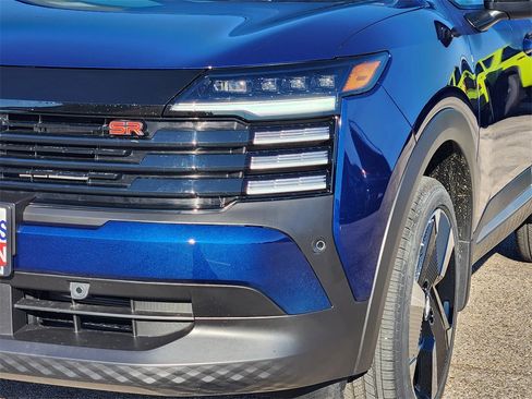 New 2026 Nissan Kicks SR image 5