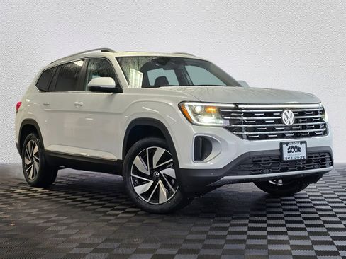 New 2026 Volkswagen Atlas SEL AWD/4WD image 1