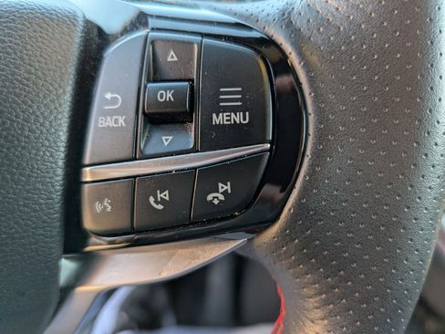 Used 2025 Ford Explorer ST image 24