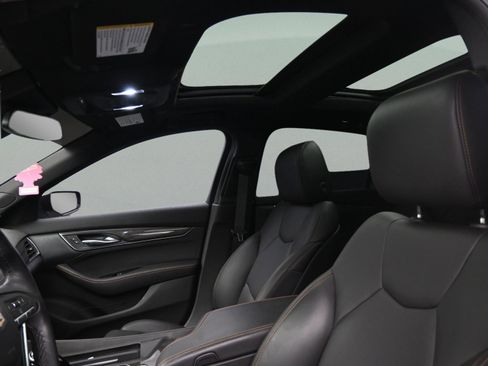 Used 2025 Cadillac CT5 Sport image 39