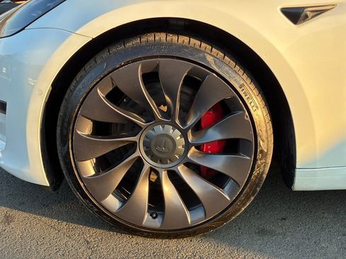 Used 2021 Tesla Model 3 Performance image 50