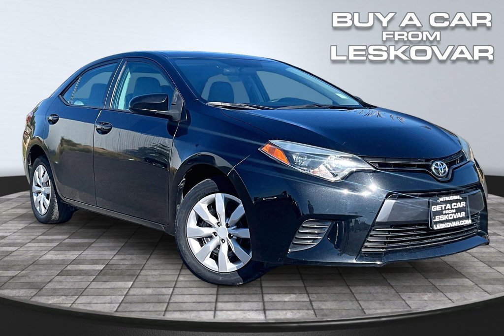 Used 2016 Toyota Corolla LE FWD image 1