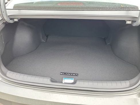 New 2026 Hyundai Elantra Sport FWD image 27