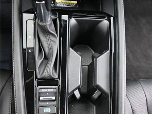 Used 2024 Honda Accord Touring image 19