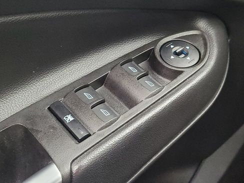 Used 2018 Ford Escape SEL w/ Ford Safe & Smart Package FWD image 27