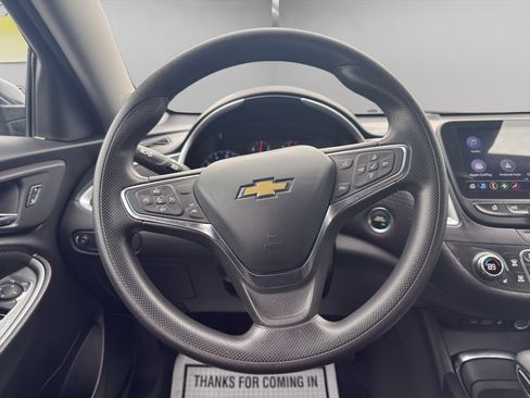 Used 2023 Chevrolet Malibu LT image 10