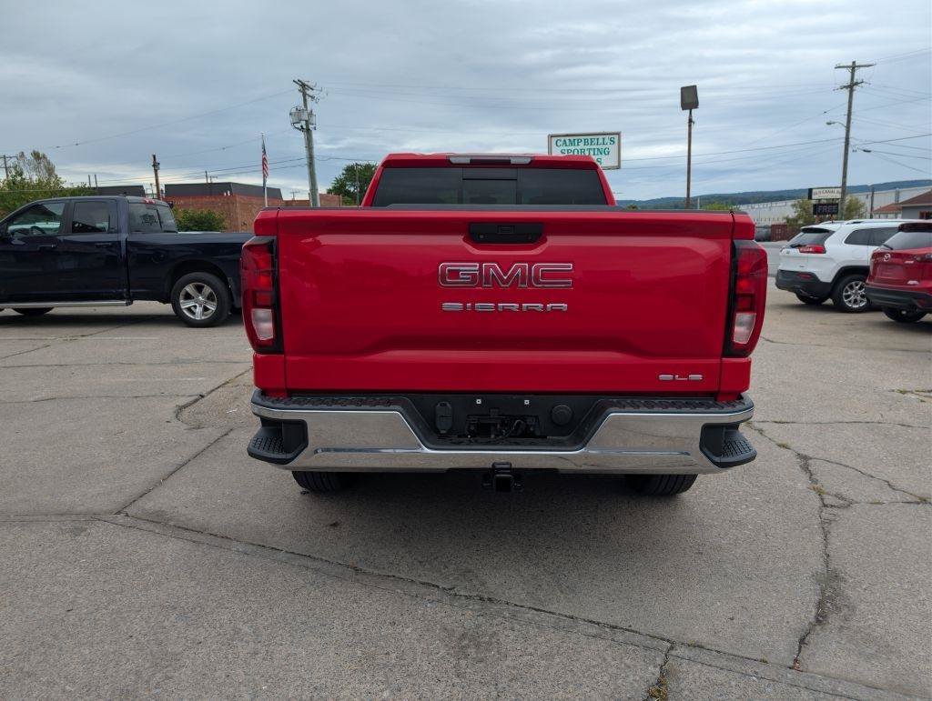 Used 2019 GMC Sierra 1500 SLE w/ SLE Value Package AWD/4WD image 7