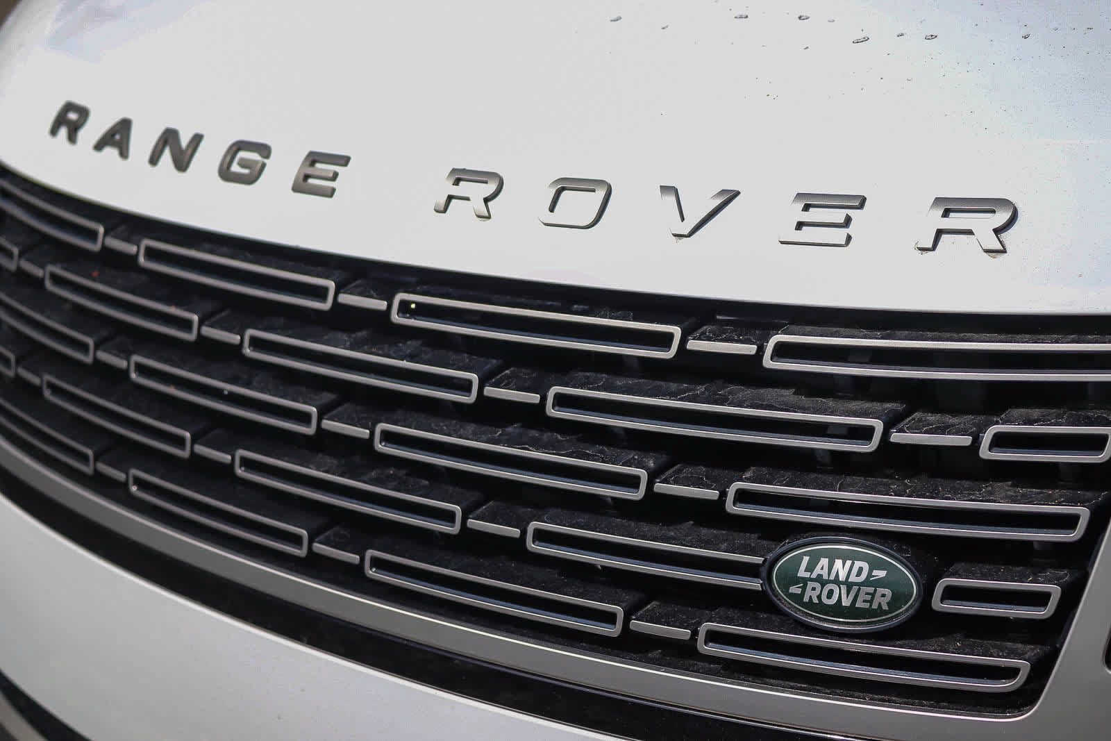 Certified 2026 Land Rover Range Rover SE AWD/4WD image 11