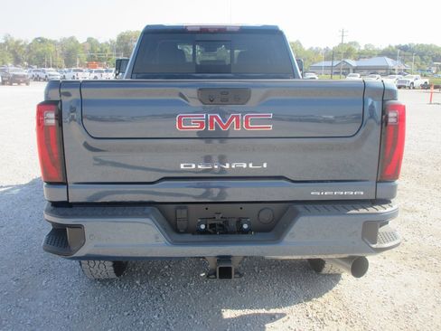 New 2026 GMC Sierra 3500 Denali w/ Denali Reserve Package image 6
