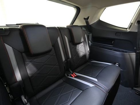 New 2026 Volkswagen Atlas Peak Edition AWD/4WD image 29
