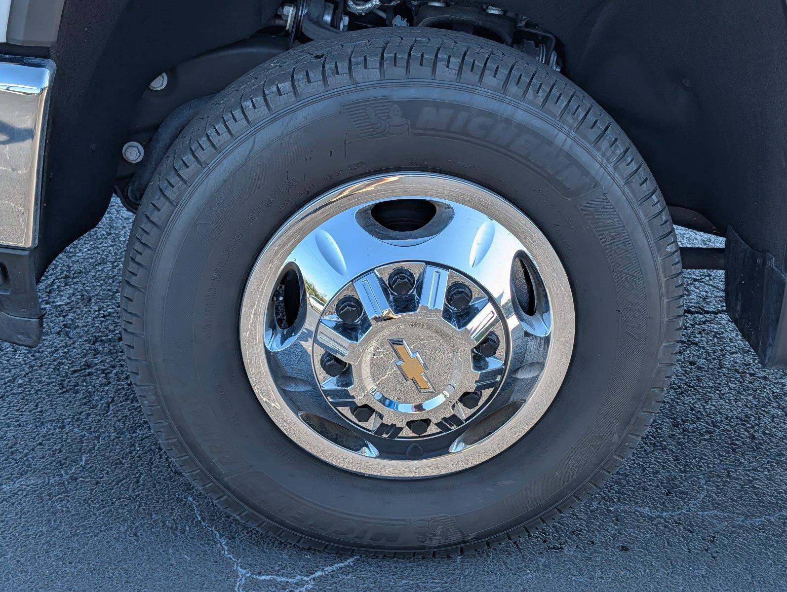 Used 2024 Chevrolet Silverado 3500 LT w/ All Star Edition AWD/4WD image 10