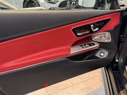 Certified 2025 Mercedes-Benz CLE 300 4MATIC Cabriolet image 21