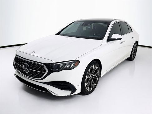 Certified 2024 Mercedes-Benz E 350 4MATIC Sedan w/ Driver Assistance Package image 3