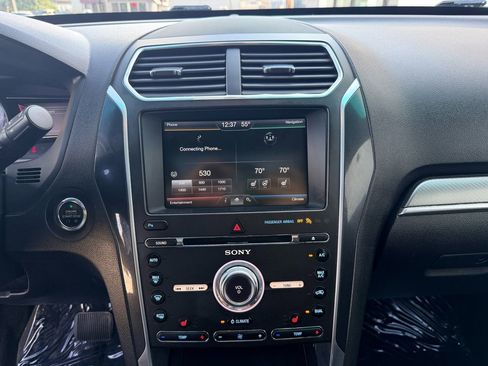 Used 2016 Ford Explorer Sport image 22