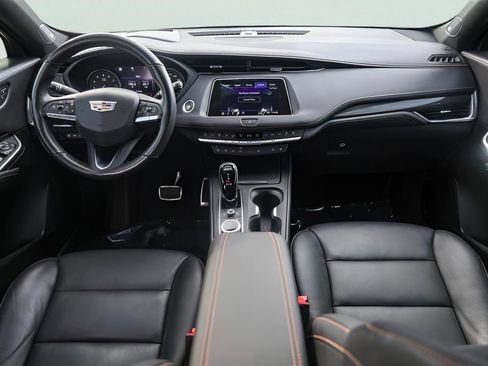 Used 2023 Cadillac XT4 Sport image 28