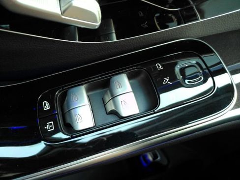 Used 2022 Mercedes-Benz S 500 4MATIC image 41