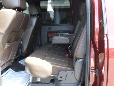 Used 2016 Ford F250 King Ranch w/ King Ranch w/Chrome Package AWD/4WD image 18