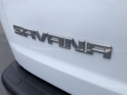 Used 2025 GMC Savana 2500 w/ Driver Convenience Package RWD image 15
