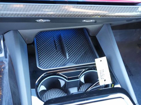 Used 2026 BMW M5 image 25