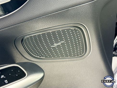 Used 2025 Mercedes-Benz GLC 350e GLC 350e image 20