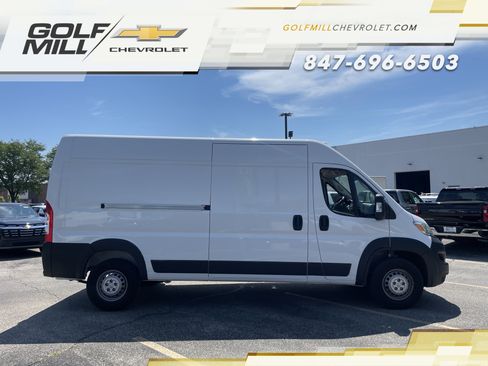Used 2025 RAM ProMaster 2500 w/ Convenience Group FWD image 5