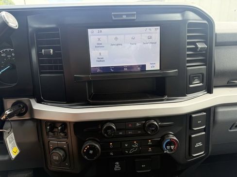 Used 2025 Ford F350 XLT image 21