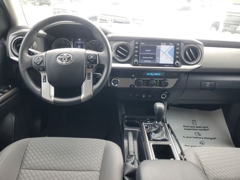 Used 2023 Toyota Tacoma SR5 RWD image 8