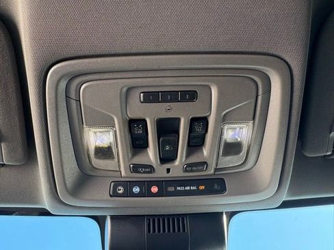 Used 2022 GMC Sierra 1500 Denali image 22