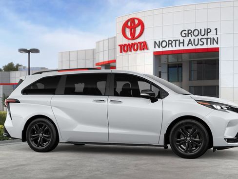New 2026 Toyota Sienna XSE image 13