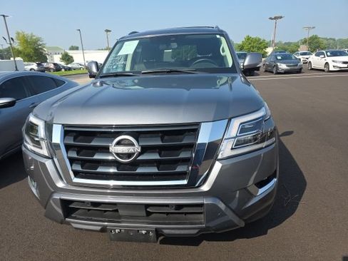 Used 2023 Nissan Armada SL w/ Cargo Package AWD/4WD image 6