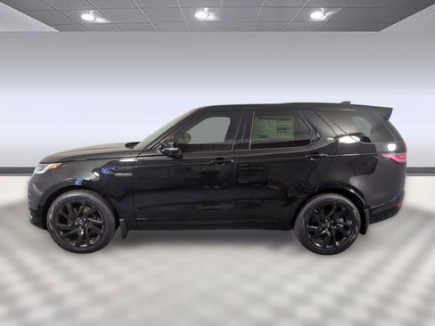Used 2025 Land Rover Discovery Dynamic SE AWD/4WD image 2