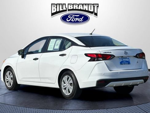 Used 2024 Nissan Versa S FWD image 5