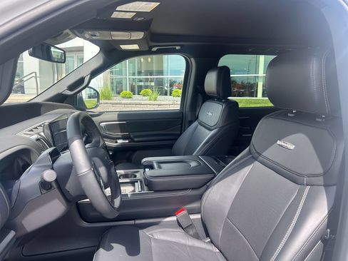Certified 2025 Ford Expedition Max Platinum w/ Stealth Appearance Package AWD/4WD image 10