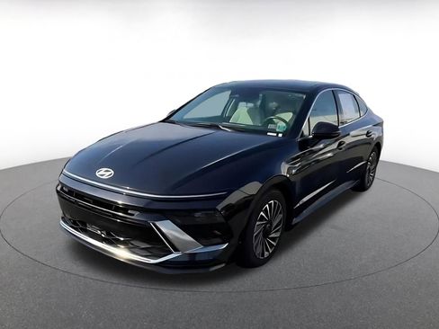 Used 2025 Hyundai Sonata SEL image 6