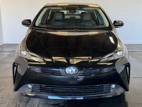 Used 2022 Toyota Prius AWD image 2
